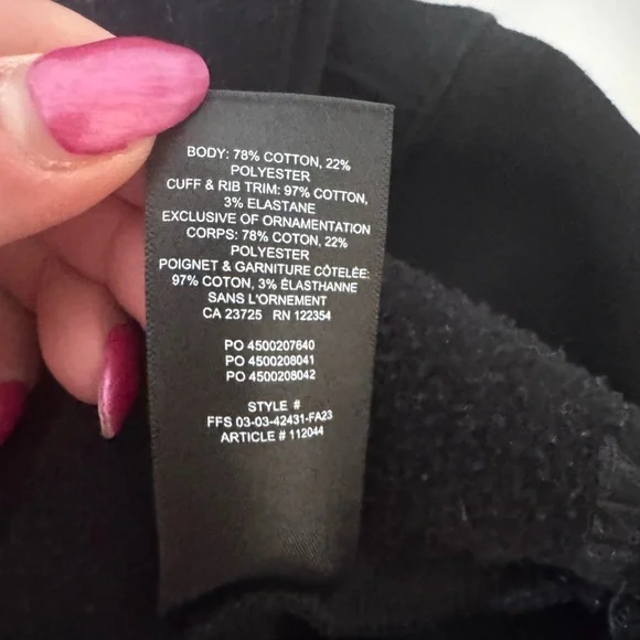 Aritzia Tna Cozy Fleece Boyfriend Boxy Quarter Zip Cropped Hoodie Black Sz XXS - Picture 9 of 13